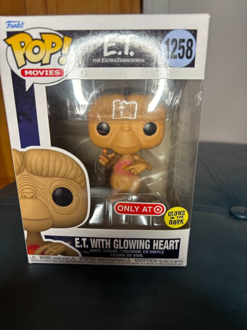 ET Funko Pop (Target Exclusive, Glow in the dark)